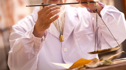 ���t(y��)���I(y��)�����Ă�����أ����y�͘I(y��)�����t(y��)���I(y��)������Щ���I(y��)��