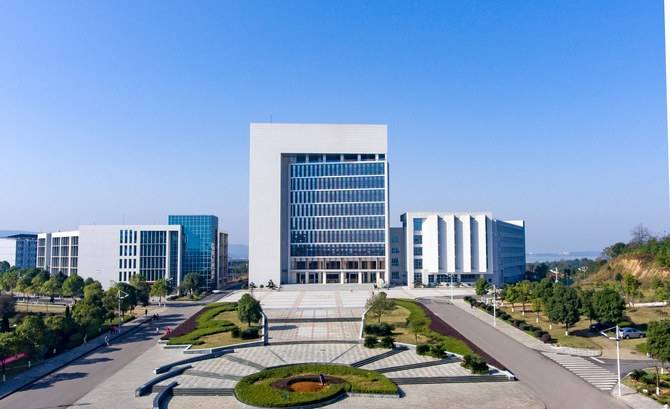 湖南理工學院怎么樣是一本嗎?全國排名第幾2023年錄取線多少?